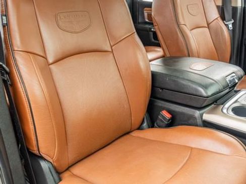 Used 2017 RAM 3500 Laramie Longhorn image 45