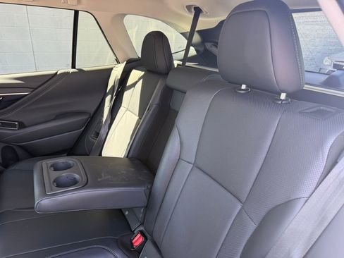 Certified 2025 Subaru Outback Limited image 26