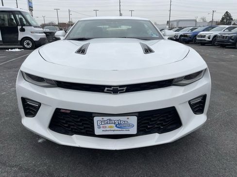 Used 2016 Chevrolet Camaro SS image 3