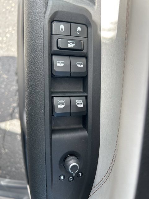 Used 2024 Jeep Compass Limited AWD/4WD image 35