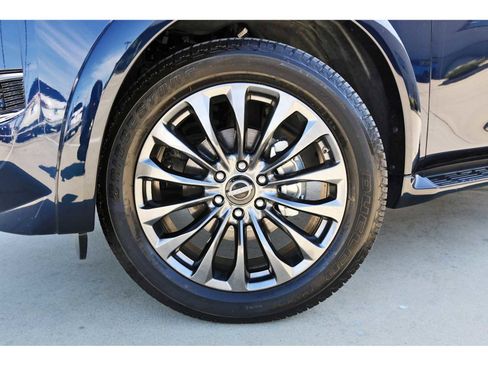 Used 2024 Nissan Armada Platinum w/ Captain's Chairs Package image 22