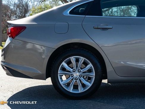 Used 2023 Chevrolet Malibu LT image 5