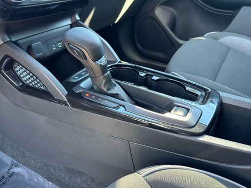 Used 2025 Chevrolet TrailBlazer LT image 39