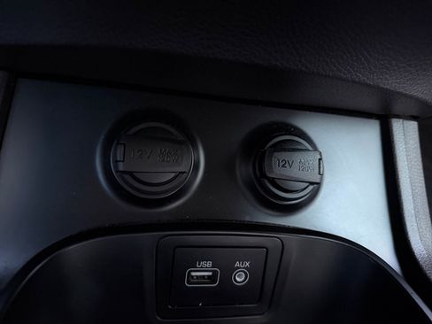 Used 2019 Hyundai Santa Fe XL SE image 31