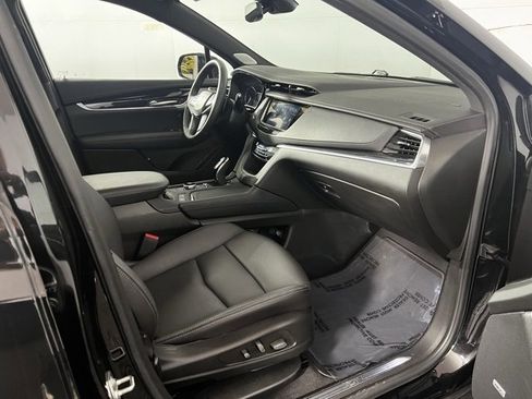 Used 2025 Cadillac XT5 Premium Luxury image 27