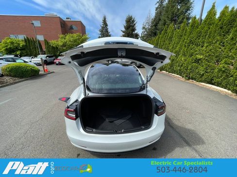 Used 2023 Tesla Model 3 Standard Range image 57