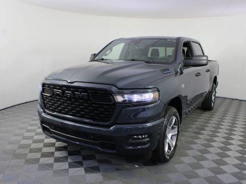 New 2026 RAM 1500 Express AWD/4WD image 20