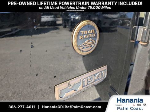 Used 2016 Jeep Wrangler Sahara AWD/4WD image 13