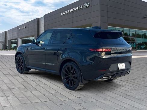 New 2026 Land Rover Range Rover Sport SE AWD/4WD image 3