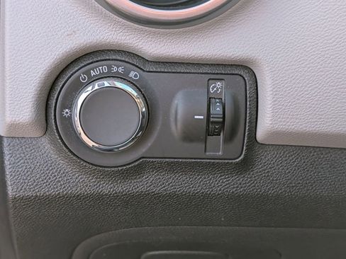 Used 2015 Chevrolet Trax LT w/ LT Plus Package image 26