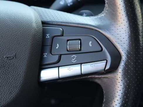 Used 2024 Cadillac XT4 Sport FWD image 13