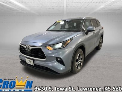 Used 2023 Toyota Highlander XLE w/ Protection Package #3 (TMS)