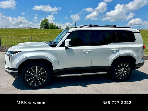 Used 2025 Lexus GX 550 w/ Accessory Package (2T) AWD/4WD image 1
