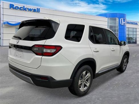 New 2025 Honda Pilot EX-L image 7