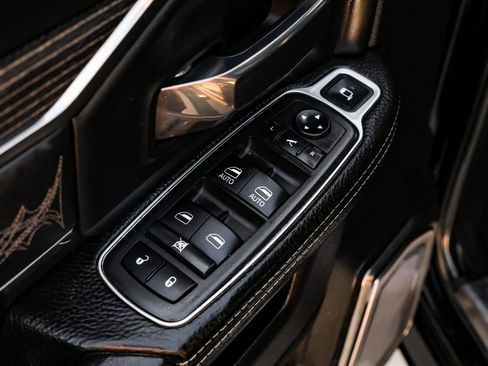 Used 2019 RAM 3500 Limited image 38