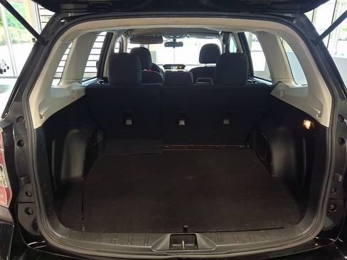 Used 2016 Subaru Forester 2.5i AWD/4WD image 27