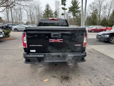 Used 2015 GMC Canyon SLE w/ All-Terrain Package AWD/4WD image 4