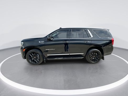 Used 2024 GMC Yukon Denali w/ Advanced Technology Package AWD/4WD image 5