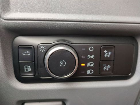 Used 2024 Ford F150 XLT w/ Mobile Office Package image 28