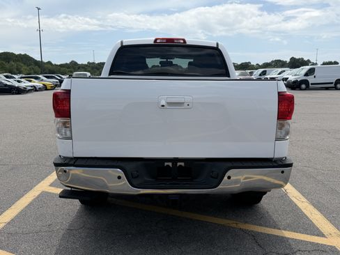 Used 2012 Toyota Tundra Limited w/ Memory Pkg AWD/4WD image 7