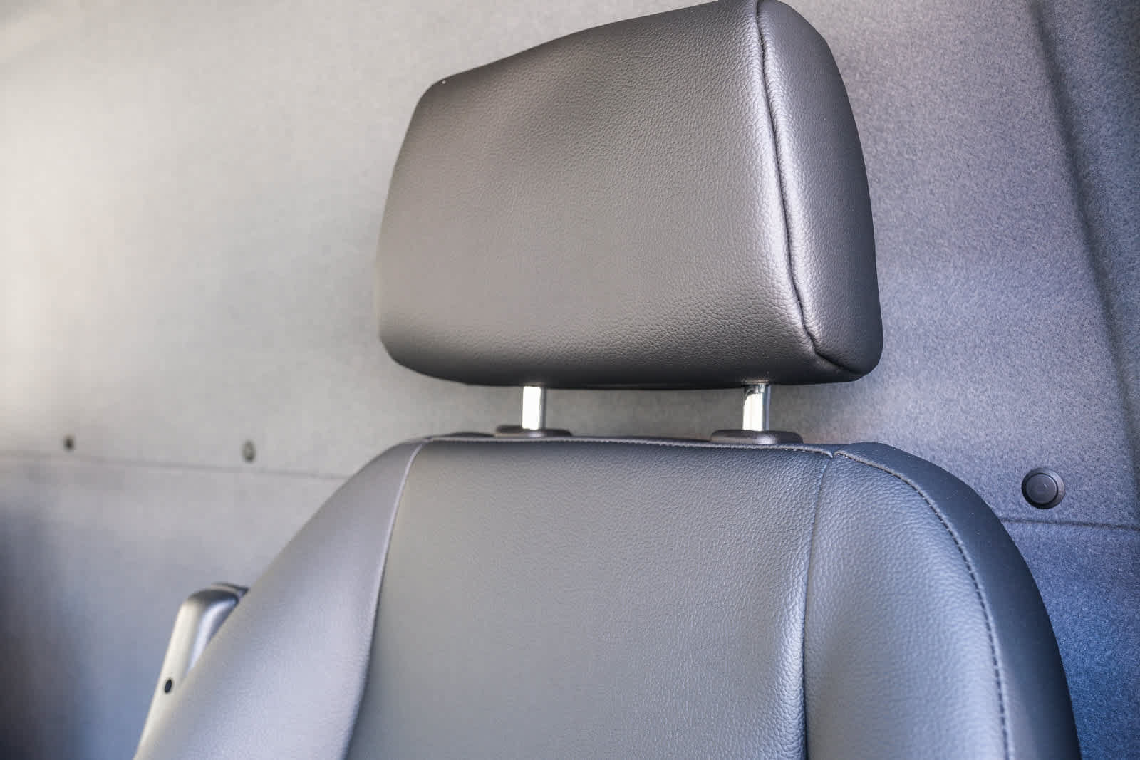 New 2025 Mercedes-Benz eSprinter 170 Cargo image 19