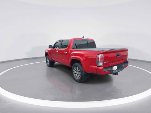 Certified 2022 Toyota Tacoma Limited AWD/4WD image 6