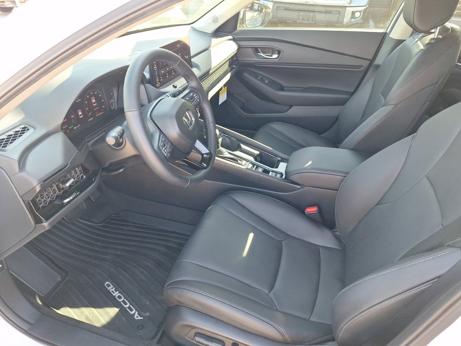 Used 2026 Honda Accord EX-L image 15