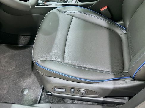 New 2026 Buick Encore GX Sport Touring w/ Advanced Technology Package FWD image 21
