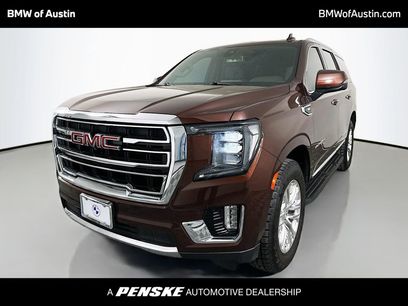 Used 2022 GMC Yukon SLT w/ SLT Premium Package