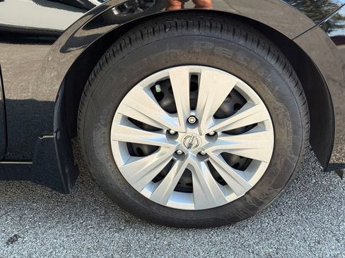 Used 2022 Nissan Sentra S FWD image 42