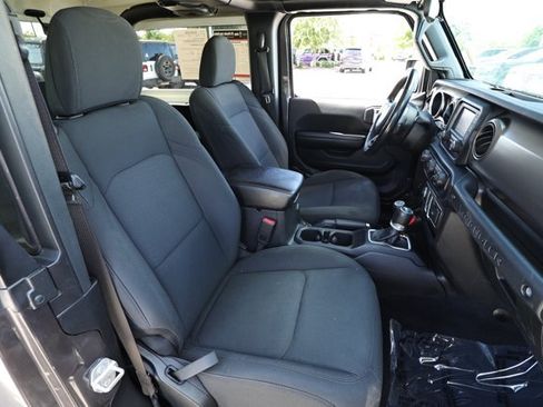 Used 2020 Jeep Wrangler Sport AWD/4WD image 25