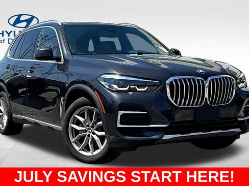 Used 2023 BMW X5 xDrive40i w/ Premium Package AWD/4WD image 3
