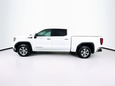 Used 2024 GMC Sierra 1500 SLT image 6