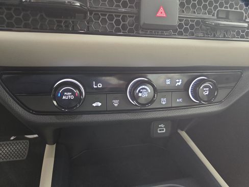 Used 2024 Honda HR-V LX image 20