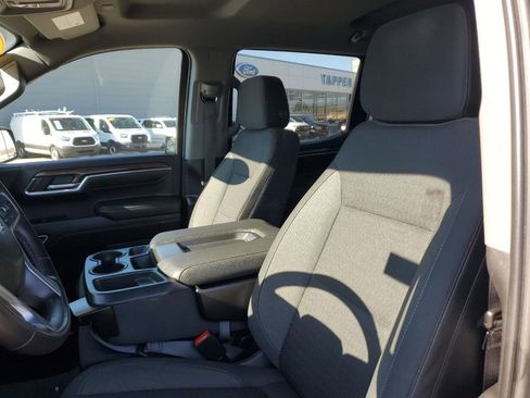 Used 2023 Chevrolet Silverado 1500 LT image 18