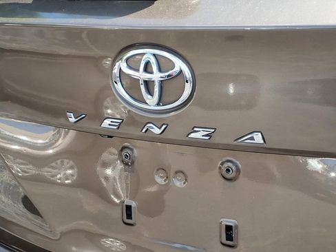 Used 2011 Toyota Venza w/ Premium Pkg #2 FWD image 5