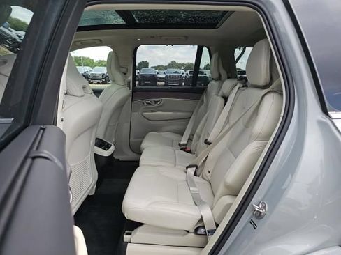 Used 2026 Volvo XC90 B6 Ultra AWD/4WD image 4