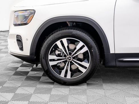New 2025 Mercedes-Benz GLB 250 4MATIC image 33