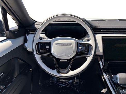 New 2026 Land Rover Range Rover Sport Dynamic SE AWD/4WD image 15