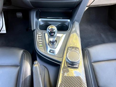 Used 2020 BMW M4 Coupe w/ Competition Package image 18