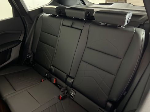 Used 2026 BMW X1 xDrive28i w/ Technology Package image 6