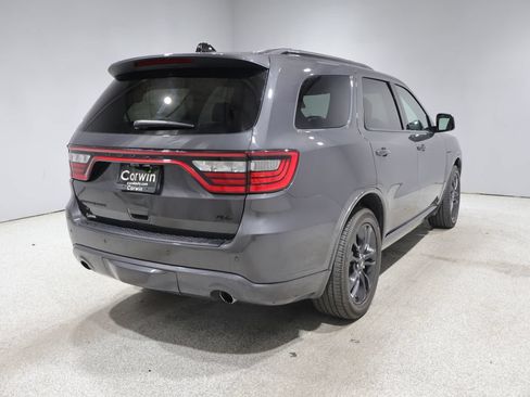 Certified 2023 Dodge Durango R/T w/ Blacktop Package AWD/4WD image 3