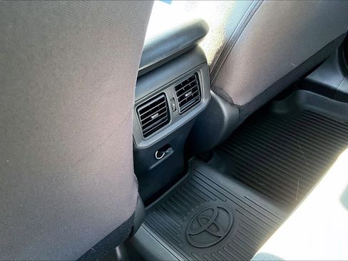 Used 2025 Toyota RAV4 LE image 10