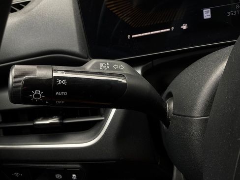 Used 2025 Kia K4 FWD image 36