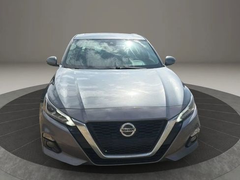 Used 2019 Nissan Altima 2.5 SV FWD image 17