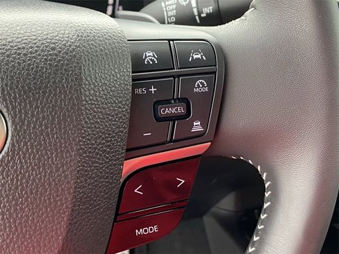 Certified 2025 Toyota Camry SE image 25