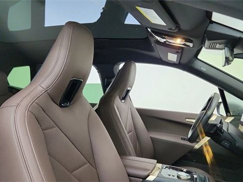 Used 2022 BMW iX xDrive50 w/ Premium Package image 21