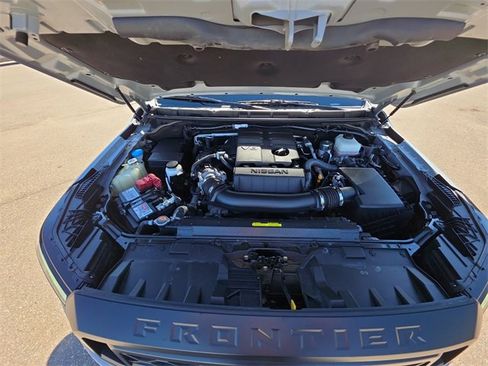 Certified 2023 Nissan Frontier PRO-4X w/ Pro Convenience Package image 28