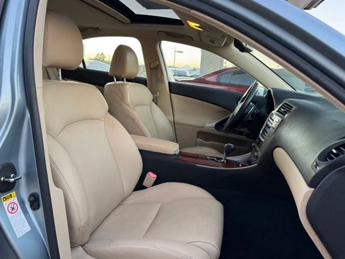 Used 2008 Lexus IS 250 RWD image 30