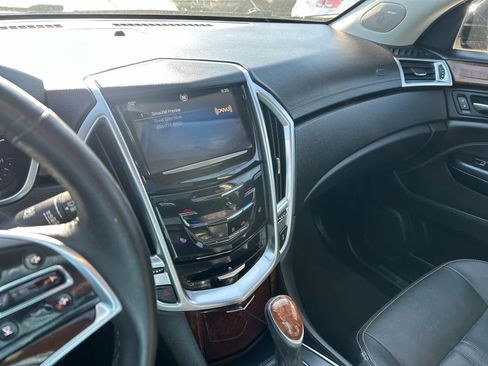 Used 2014 Cadillac SRX Luxury FWD image 28